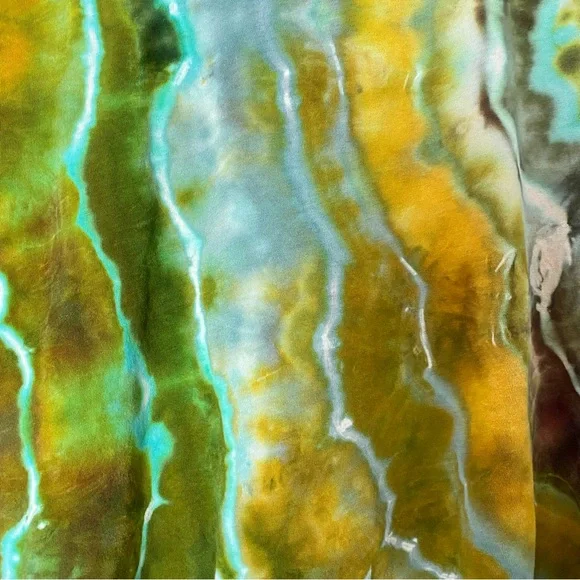 Perfect White Tee Geode Tie Dye Tshirt Top Womens Size Small Green Multi Shirt - Picture 4 of 9